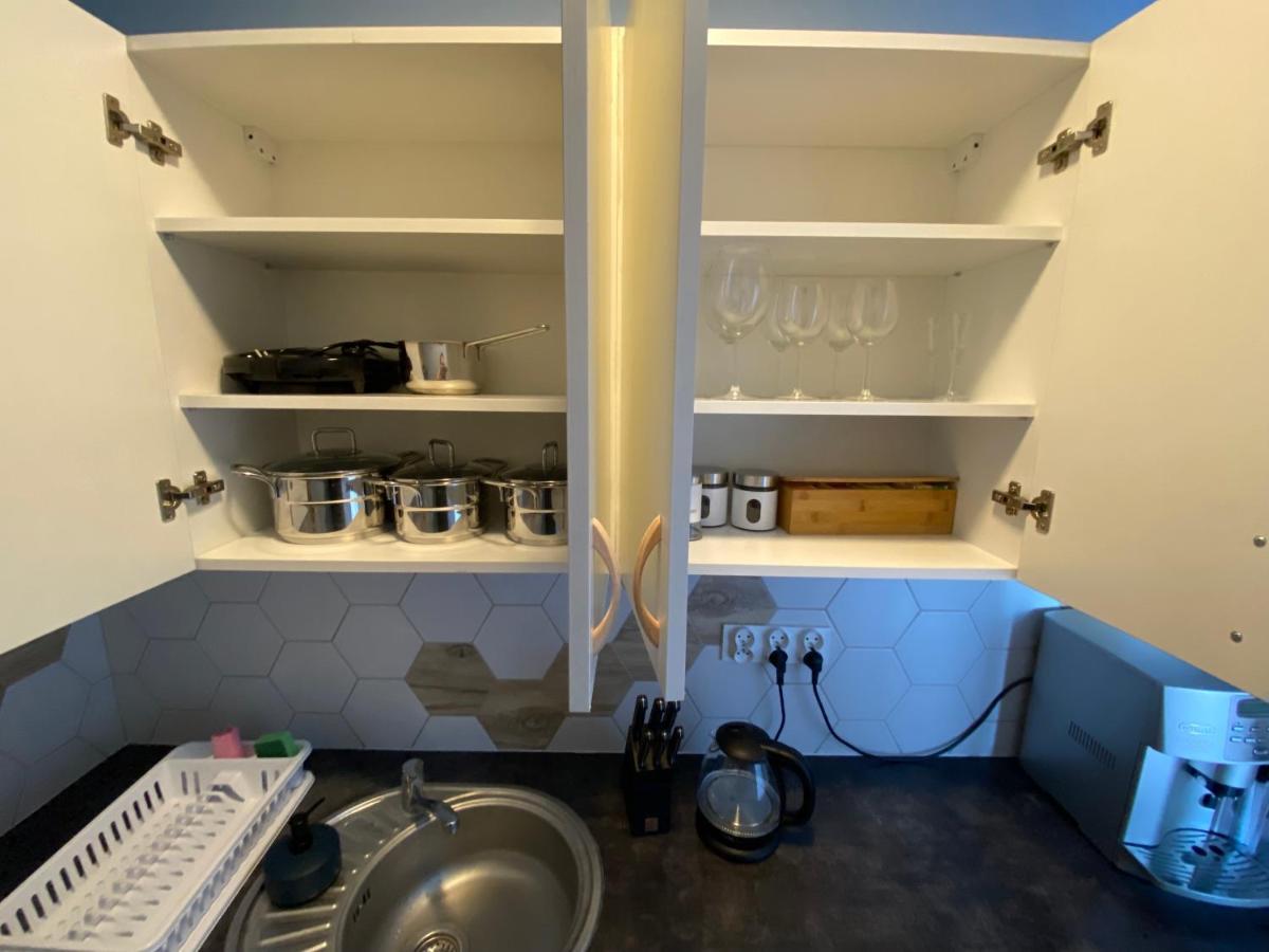 Little White Frog Apartment Шчечин Екстериор снимка